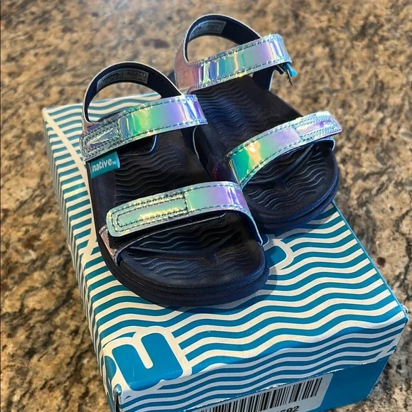 NWOT original box Native toddler girl size 5 Charley Hologram sandal - Picture 2 of 4